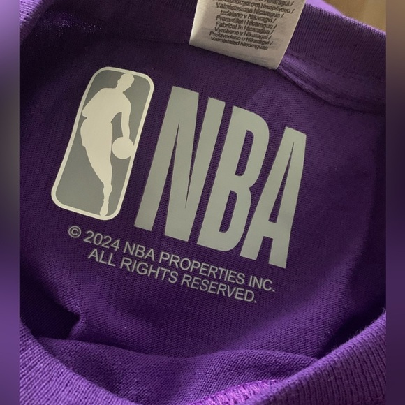 Toronto Raptors Purple Unisex T-Shirt NBA
Size: S - Picture 4 of 4